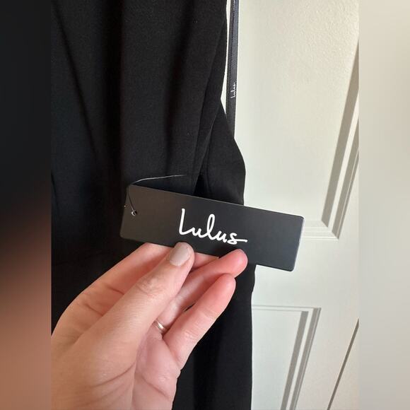 Lulus Isn't She Lovely Black Backless Jumpsuit NWT Size S - Picture 8 of 16